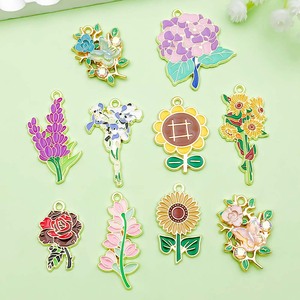 Colgante de flor de aleación con efecto de gota de aceite de colores, Rosa Girasol, Accesorios de joyería DIY, Fornituras de aleación de zinc de tamaño mediano - Product Image 1