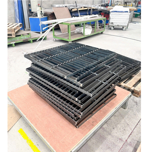 Nouvelle conception de modèle 3D Construction Support technique en ligne Qualité et durabilité Panneau de caillebotis en acier de haute qualité - Product Image 2