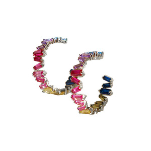 Orecchini a Cerchio con Zirconi Colorati, Design Minimalista Unico, Gioielli Chic da Donna per Uso Quotidiano, Idea Regalo - Product Image 1