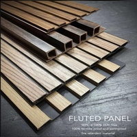 Panneaux muraux en PVC imperméables et ignifuges personnalisés OEM pour la décoration intérieure du salon à prix avantageux