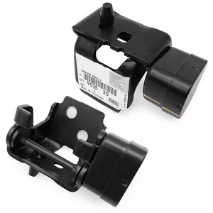 บานพับประตู C5 รุ่น 9035X0 ด้านขวา ปรับได้ คู่ ผลิตในฝรั่งเศส - Product Image 1