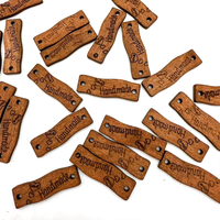 Panneau en bois artisanal ondulé, plaque rustique en bois brun café, étiquette décorative à bord festonné personnalisable pour la maison et le café