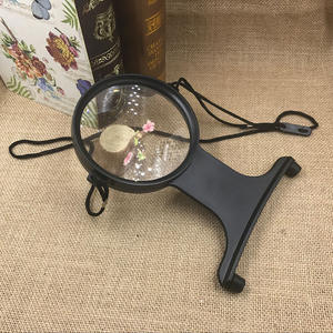 BIJIA 3x/5x LED <span class=keywords><strong>Loupe</strong></span> domestique suspendue avec lumière pour personnes âgées pour lire la <span class=keywords><strong>broderie</strong></span> à tricoter - Product Image 2