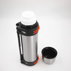 Botella de agua deportiva de acero inoxidable, accesorio personalizado y plegable de 2,0 l con aislamiento al vacío para viajes, fabricante fiable - Product Image 5
