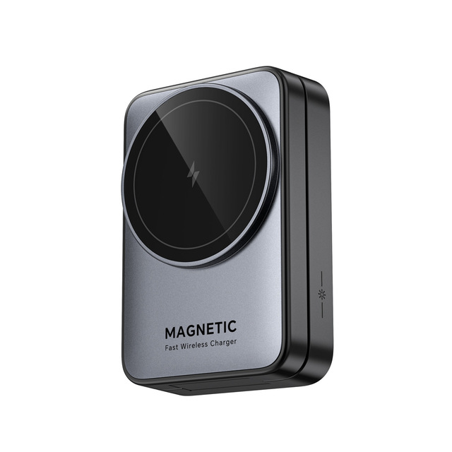 2025 New Folding Magnetic 15W Fast Wireless Charger 3 in 1 Type C Mobile Phone Holder Essential for Travel Wireless Charger