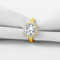GRA certification Cluster énorme taille coussin 2.5 carat VVS1 Moissanite Halo Bagues de fiançailles solide 10K or jaune pour les femmes