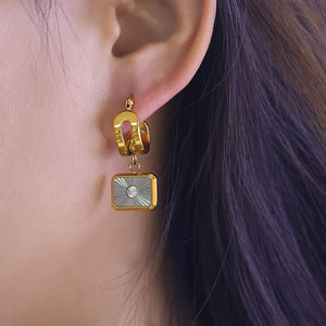 Nuovi <span class=keywords><strong>Orecchini</strong></span> Pendenti Geometrici Rettangolari alla Moda Antiossidanti per Donne, Placcati in Oro 18K, Gioielli in Acciaio Inossidabile - Product Image 4