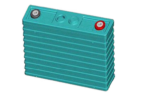 Batteria al Litio Ferro Fosfato LiFePO4 Ricaricabile a Ciclo Profondo 3.2V 200Ah, Batteria Prismatica agli Ioni di Litio 200Ah - Product Image 4