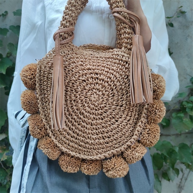New Summer Straw Southeast Asia Circular Woven Simple Fashion Tassel Beach Large Capacity Handmade Bag Macrame Hand Bag