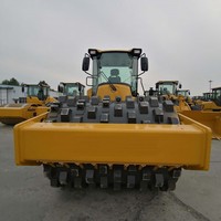 Compacteur vibrant à tambour unique RS8200 de 20 tonnes, force d'excitation de 360/280 kN pour le compactage de roches et de sols