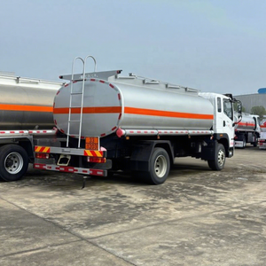 Camion-citerne à carburant FAW JK6 12-15M3, camion-citerne de distribution de carburant, camion-citerne de ravitaillement en diesel et essence - Product Image 4