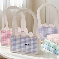 Panier de fleurs pour la Journée des enfants, en carton, boîte rectangulaire portable, à carreaux, pour collations, arrangement floral fait main, cadeau DIY