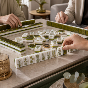Ensemble de mahjong américain de luxe en marbre vert acrylique, tuiles de mahjong personnalisées gravées en bambou botanique avec boîte - Product Image 6