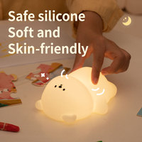 Veilleuse LED moderne, lampe mignonne en forme d'ours, design animal en silicone, rechargeable par USB-C, interrupteur de lumière nocturne à intensité variable pour la chambre