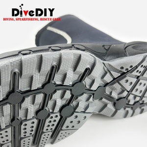 Botas de Buceo de Neopreno con Cremallera Lateral YKK, Correa de Velcro Ajustable, Puntera y Talón Reforzados, Suela de Goma Antideslizante para Pesca Submarina - Product Image 2