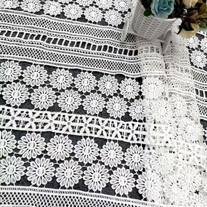 Tissu en <span class=keywords><strong>dentelle</strong></span> sèche à prix de gros, tissu fantaisie de créateur, <span class=keywords><strong>dentelle</strong></span> guipure soluble dans l'eau pour robes de femmes - Product Image 4