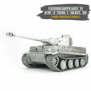Tiger I (Mid Production) Kunden spezifisch lackiert RC Tank Smoke Sound Shooting Tank Full-Option Model Kit