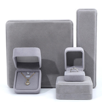Boîte à bijoux en velours gris EVERWIN, personnalisée pour bagues, boucles d'oreilles, colliers, bracelets, avec logo pour présentation en magasin, coffret cadeau de marque