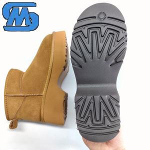 Stivali in pelle scamosciata da donna alla moda-all'interno in morbida pelliccia-materiale in PU antiscivolo - Product Image 4