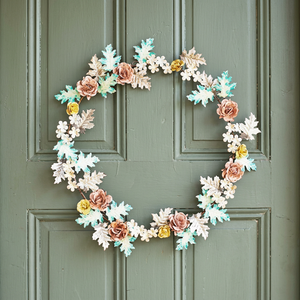 Rustic Handmade Metal Christmas Wreath With <b>Snowflakes</b> And Flowers Round <b>Decorative</b> Wreaths Unlit Single-piece Package - Product Image 6