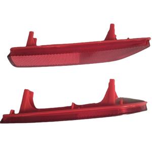 Reflectores de Parachoques Trasero Rectangulares de Plástico para CRV 2007-2011, Instalación con Clic, Lentes LED - Product Image 3