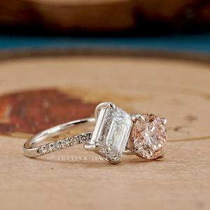 Bagues élégantes en diamant provenant de collections de joaillerie fine, présentant des motifs complexes, un éclat exceptionnel et une beauté intemporelle - Product Image 4