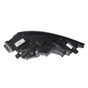 Fari Anteriori <span class=keywords><strong>LED</strong></span> di Alta Qualità per <span class=keywords><strong>Audi</strong></span> <span class=keywords><strong>A4</strong></span> 2020, Sistema di Illuminazione Auto OEM/ODM - Product Image 4