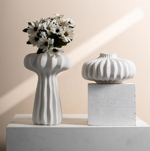 Vendita calda nuovo vaso di <span class=keywords><strong>ceramica</strong></span> a forma di <span class=keywords><strong>zucca</strong></span> bianca decorazione vegetariana soggiorno ornamenti per la casa vaso decorativo in <span class=keywords><strong>ceramica</strong></span> - Product Image 5