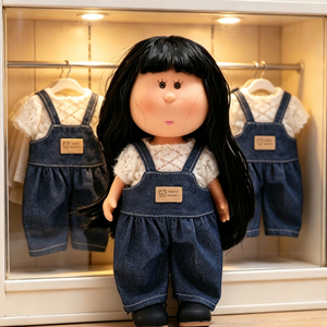 Solo Ropa (Sin Muñeca) - Atuendo de Muñeca Española de 24 cm: Pantalones Vaqueros con Tirantes, Camisa con Diseño de Copo de Nieve, Accesorios de Poliéster, Unisex 14 - Product Image 2