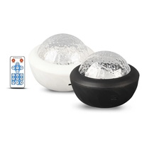 Lampe de table projecteur d'étoiles rotative, boule magique disco, veilleuse à télécommande, lumière changeante de couleur pour chambre à coucher