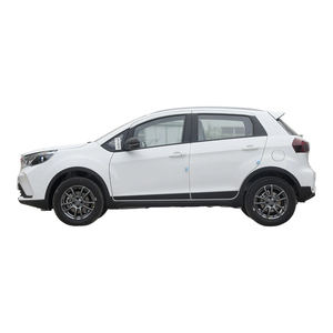 Autos Nuevos Geely, SUV Chino Livan X3 Pro 1.5L de Gasolina de Aspiración Natural, SUV Económico de Bajo Precio - Product Image 4