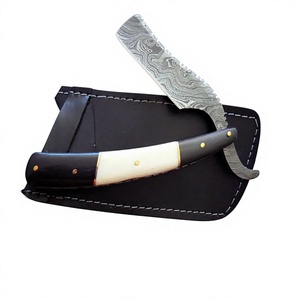 Navaja de Afeitar Recta de Acero de Damasco Marca ASAP con Mango de Bambú, Hoja Única, Funda de Cuero Negra, para Hombre - Product Image 1