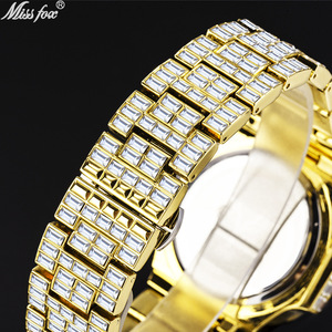 Reloj de Pulsera de Cuarzo de Lujo para Hombre con Incrustaciones de Circonitas, Resistente al Agua, de Acero Inoxidable Dorado, Reloj de Diamantes para Mujer - Product Image 6