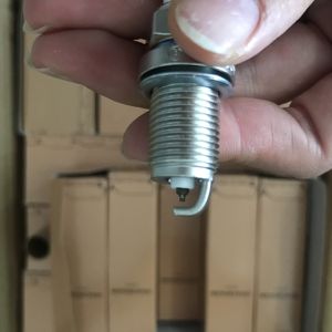 FR5KPP332S acquista parte motore prestazioni candela 06 h905611 per VW candela A4 Q3 A8 A6 A5 - Product Image 3