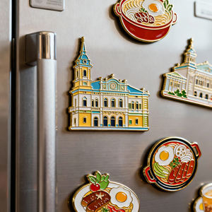 Imán de Refrigerador de Metal Plateado Personalizado con Logotipo, Imán de Refrigerador Personalizado de Esmalte Suave - Product Image 5