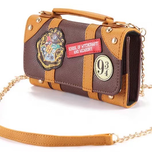 Crossbody bag 2-school of magic