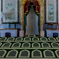 Wand-zu-Wand Bedruckter Moschee-Gebetsteppich Feuerfester Schallabsorbierender Bogenförmiger Geometrischer Muster-Teppich für Ganzraum-Gebetsbereich