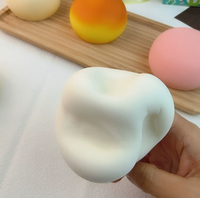 Jouet sensoriel anti-stress portable en silicone ultra-doux en forme de mini cube de tofu pour adultes