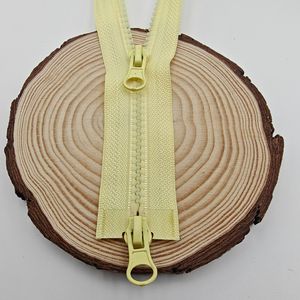Factory Good Quality Teeth Plastic <strong>Resin</strong> <strong>Zipper</strong> <strong>Custom</strong> Two Way Open End <strong>Resin</strong> <strong>Zipper</strong> for Jacket Hoodie - Product Image 6