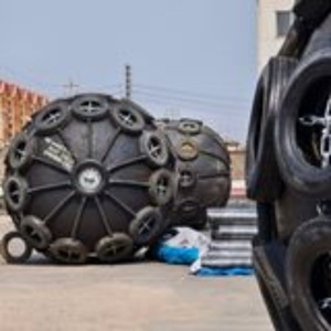 Déflecteur pneumatique flottant en caoutchouc pour quai, à gonflage rapide, certifié CCS, durable, pour usage en marina - Product Image 3