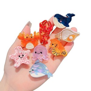 Jolies petites pinces à cheveux en acétate à motifs d'animaux marins (étoile de mer, méduse et requin) pour coiffures de fête féminines - Product Image 5