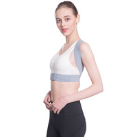 Correcteur de posture invisible à fermeture auto-agrippante en polyester, ajustement universel pour hommes et femmes, protège la posture et redresse le dos.