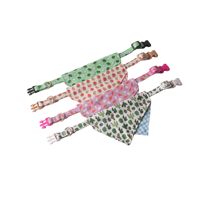 Collier bandana pour chien et chat tendance, fait à la main avec un tissu doux, mignon et confortable, adapté aux petits et moyens animaux de compagnie, OEM bienvenu