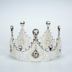 Vintage Elegant Crystal Crown Cake Topper Metal Reusable Birthday Party Decoration Arch Shape Cake Decorating Supply - Product Image 2
