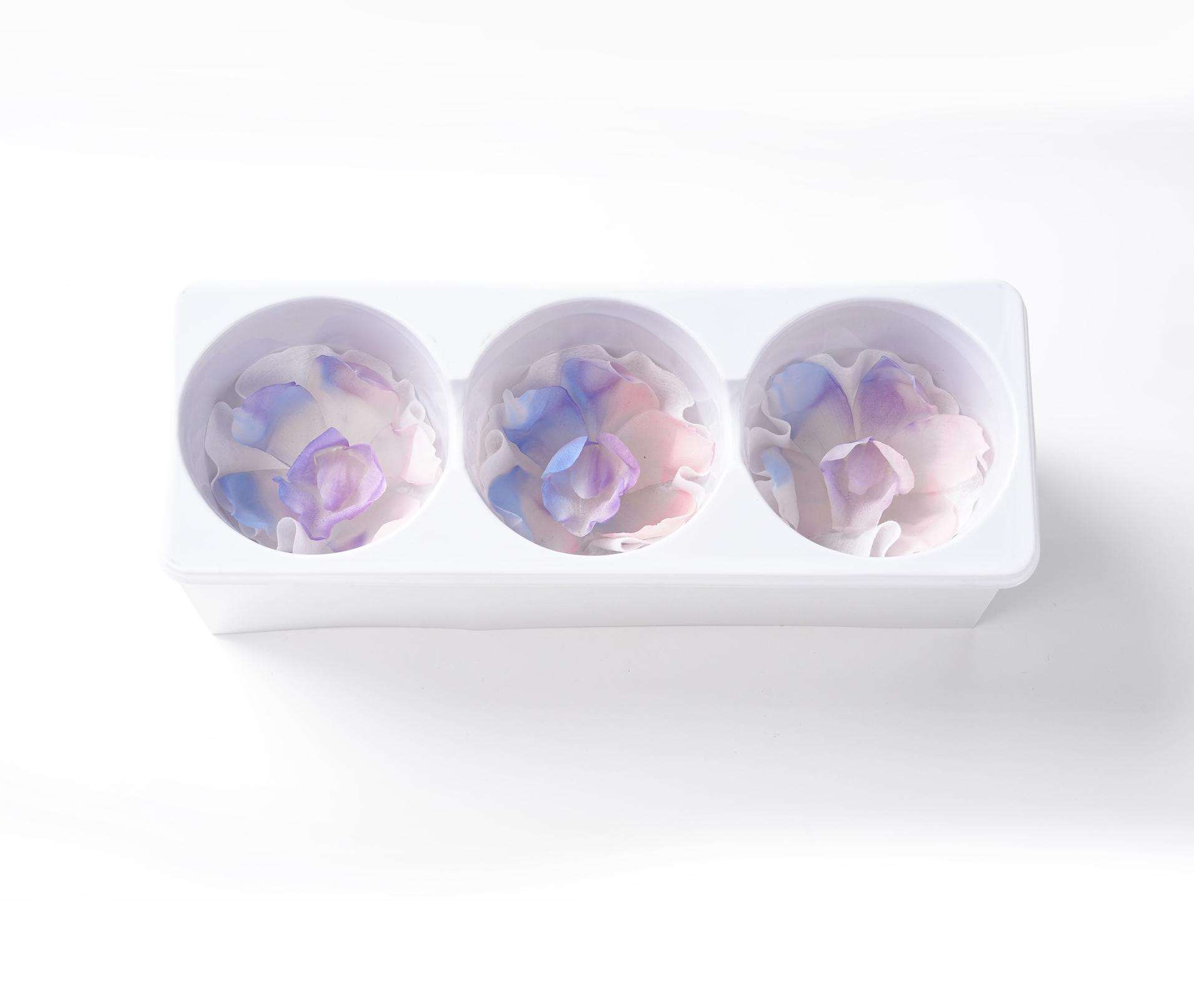 มีสีสัน