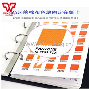 PANTONE Fashion Home + Interiors Cotton Planner FHIC300B 1.6 X 1.6 Cm Cotton Chips Per Page Affixed