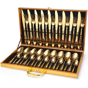 Diskon Besar 36 buah Set peralatan makan baja tahan karat emas dengan kotak kayu untuk hadiah