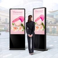 Kiosco Digital con Pantalla Táctil LCD y Wifi, con Ruedas Móviles y Software CMS