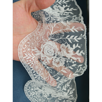 Tissu en dentelle tricotée élégant, respirant, transparent, brodé à fines rayures, 100% polyester, pour lingerie de luxe sur mesure et robes de mariée