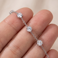 Bracelet chaîne empilable en argent sterling 925 style minimaliste avec cinq pierres en zircon cubique pour femmes et jeunes filles - Vente en gros